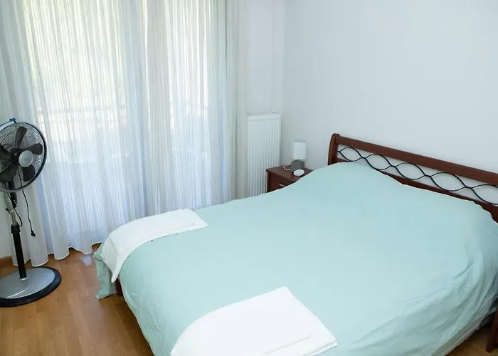 Eagles' Gem Polýgyros