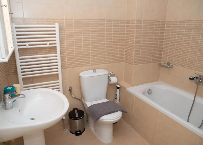 Eagles' Gem Polýgyros